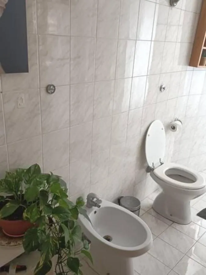 Guest house Makefemmina Hotel Naples Italy